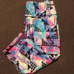 Victoria’s Secret Sport Knockout Crop Leggings